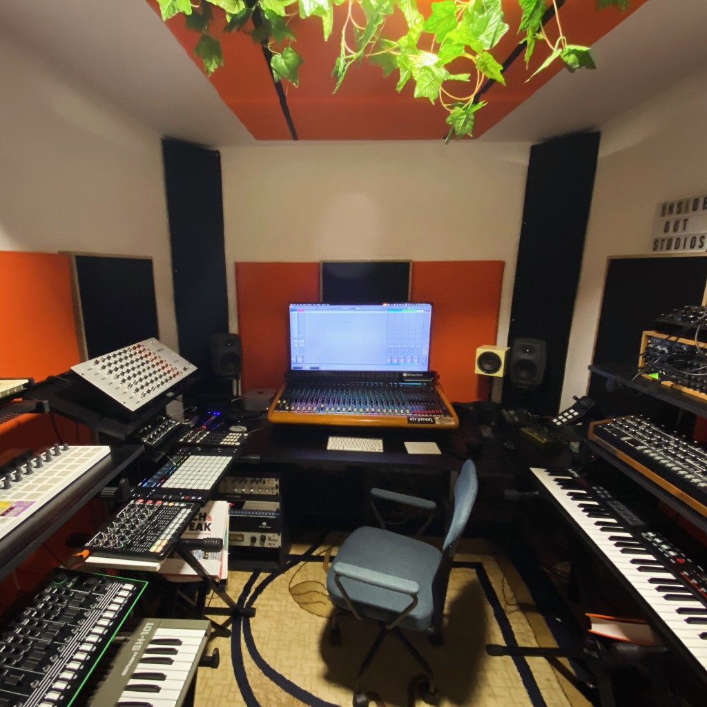 5608A162-5FE9-4447-A1CA-756954BD1F7A